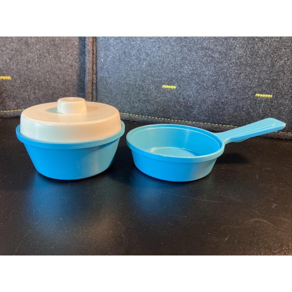 1987 Fisher Price Fun Food Blue White Frying‎ Pan, Pot, Lid
